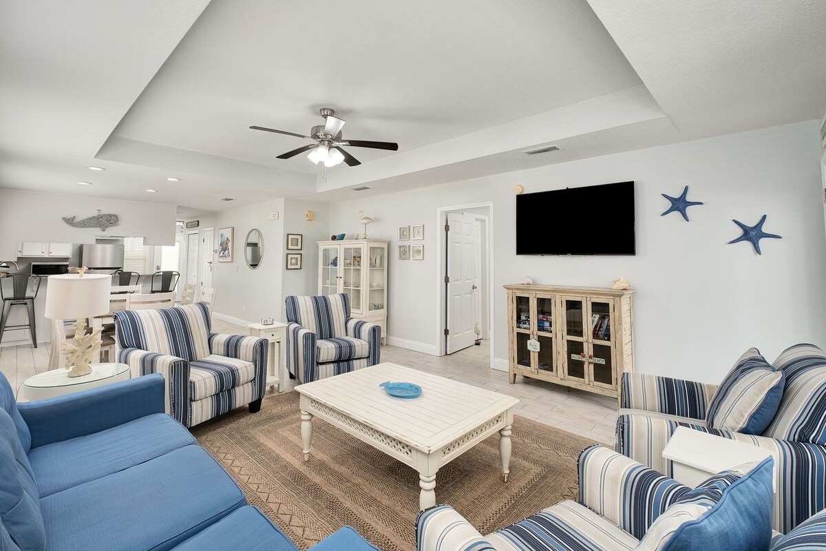 Photo 18 of Sea Glass: Private Pool, Golf Cart, Pet Friendly