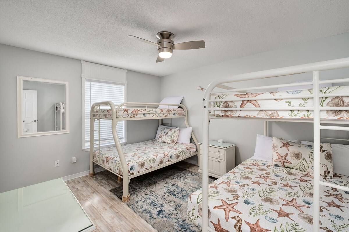 Photo 26 of Sea Glass: Private Pool, Golf Cart, Pet Friendly