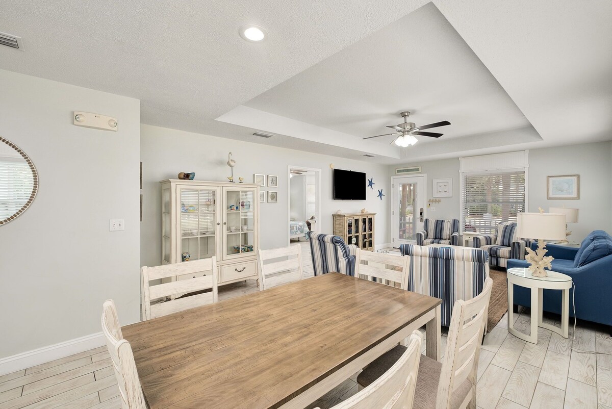 Photo 16 of Sea Glass: Private Pool, Golf Cart, Pet Friendly