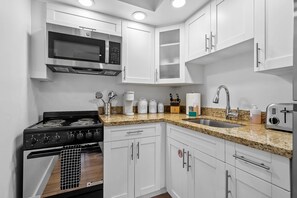 Apartment - Casa Roselle Full 2 2 (Hollywood)