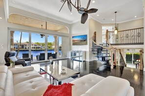 4 bedrooms - Serenity Villa in Pompano Beach (Lauderdale-by-the-Sea)