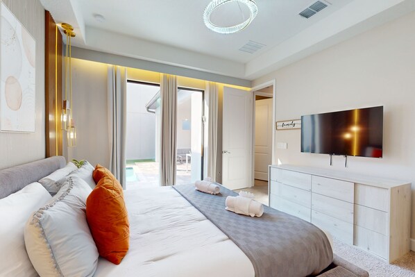 5 室のベッドルーム、アイロン / アイロン台、インターネット、ベッドシーツ