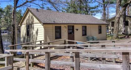 Lakefront Cabin w/Pontoon available!