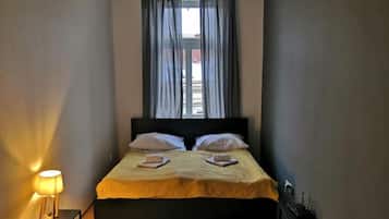 1 bedroom, iron/ironing board, WiFi, bed sheets