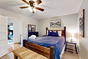 2 habitaciones, tabla de planchar con plancha y acceso a internet 