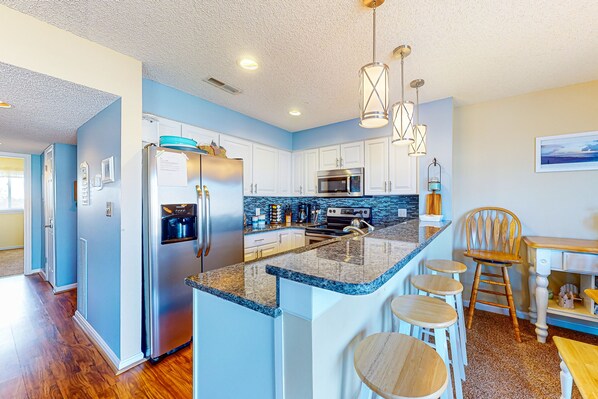 Fridge, microwave, oven, stovetop