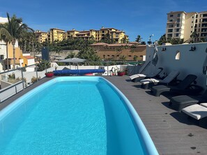 Beheizter Pool