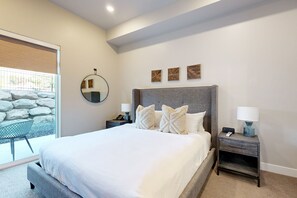 2 chambres, fer et planche à repasser, accès Internet, draps fournis