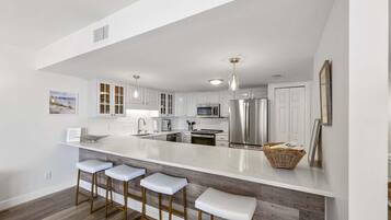 Condo, Multiple Beds (Starboard Village 121) | Private kitchen