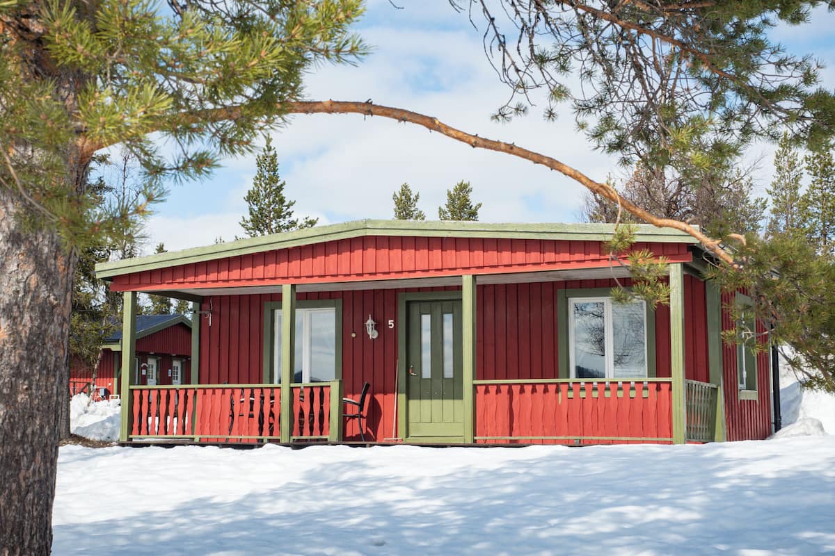 Cabin 5, lake view