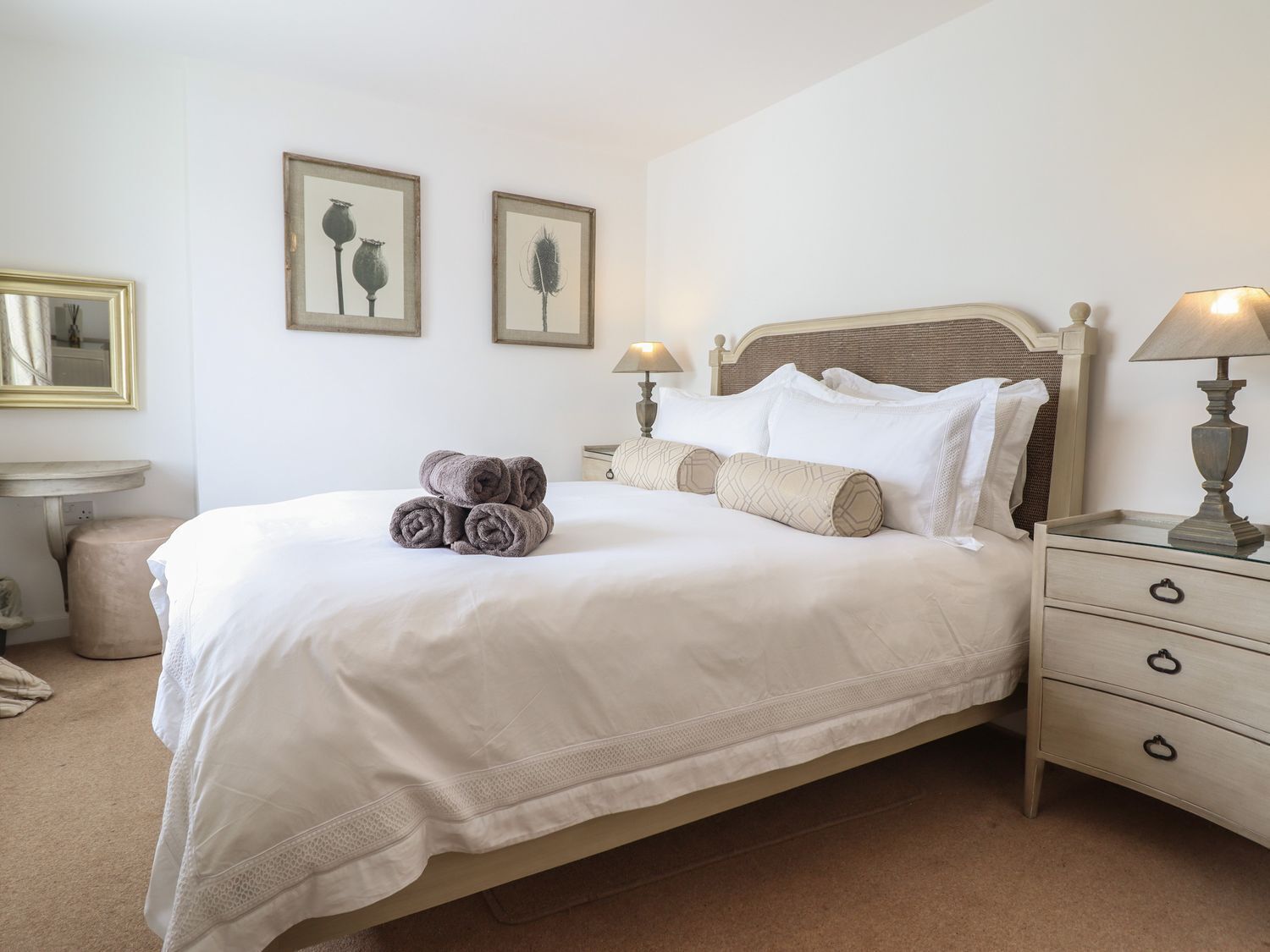 村舍 | 2 多间卧室、特色装修、特色家居、免费 WiFi