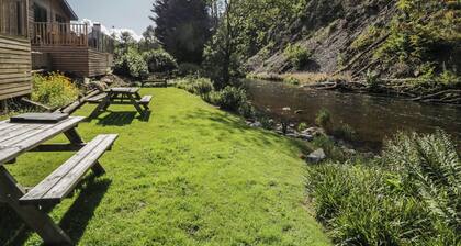 Dubs Luxury Family Pod