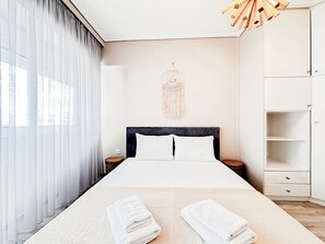 1 室のベッドルーム、アイロン / アイロン台、WiFi (無料)、ベッドシーツ