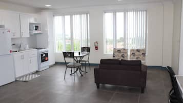 Appartement Standard, non-fumeurs, vue mer | Coin séjour