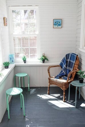 Interior - Dutch Retreat • Winter Stay • Near Mt • Walk Town (Bridgton)