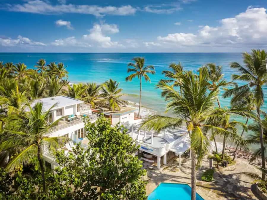 Fachada da propriedade