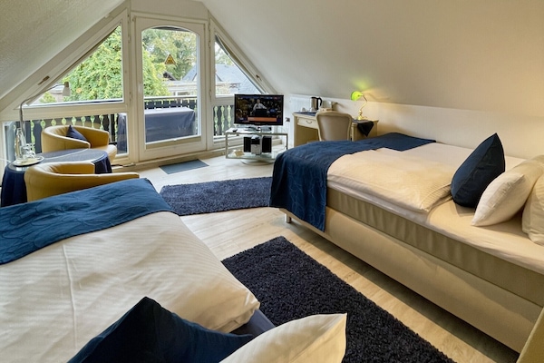 Comfort Double or Twin Room, Balcony | Premium bedding, memory-foam beds, in-room safe, desk