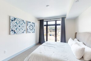 3 Schlafzimmer, Bügeleisen/Bügelbrett, Internetzugang, Bettwäsche