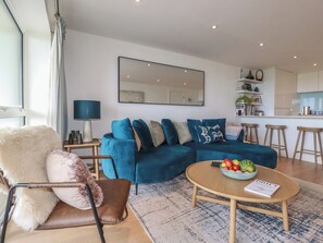 Cottage | Living area