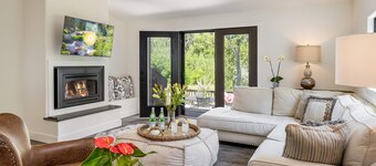 Exquisite Group Retreat, 15-min to Downtown Boulder