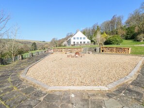 Property grounds - Coytrahen House (Bridgend)