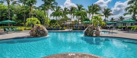 Outdoor pool, a heated pool