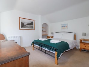 2 bedrooms, individually decorated, individually furnished, free WiFi - Pennine (Truro)