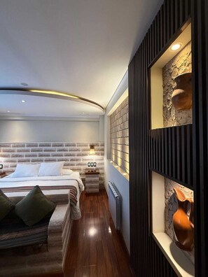 Deluxe Double Room, City View