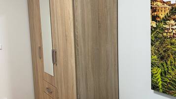 Premier Double Room, 1 Double Bed, Mountain View | Free WiFi