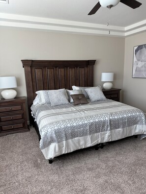 3 bedrooms, iron/ironing board, WiFi, bed sheets