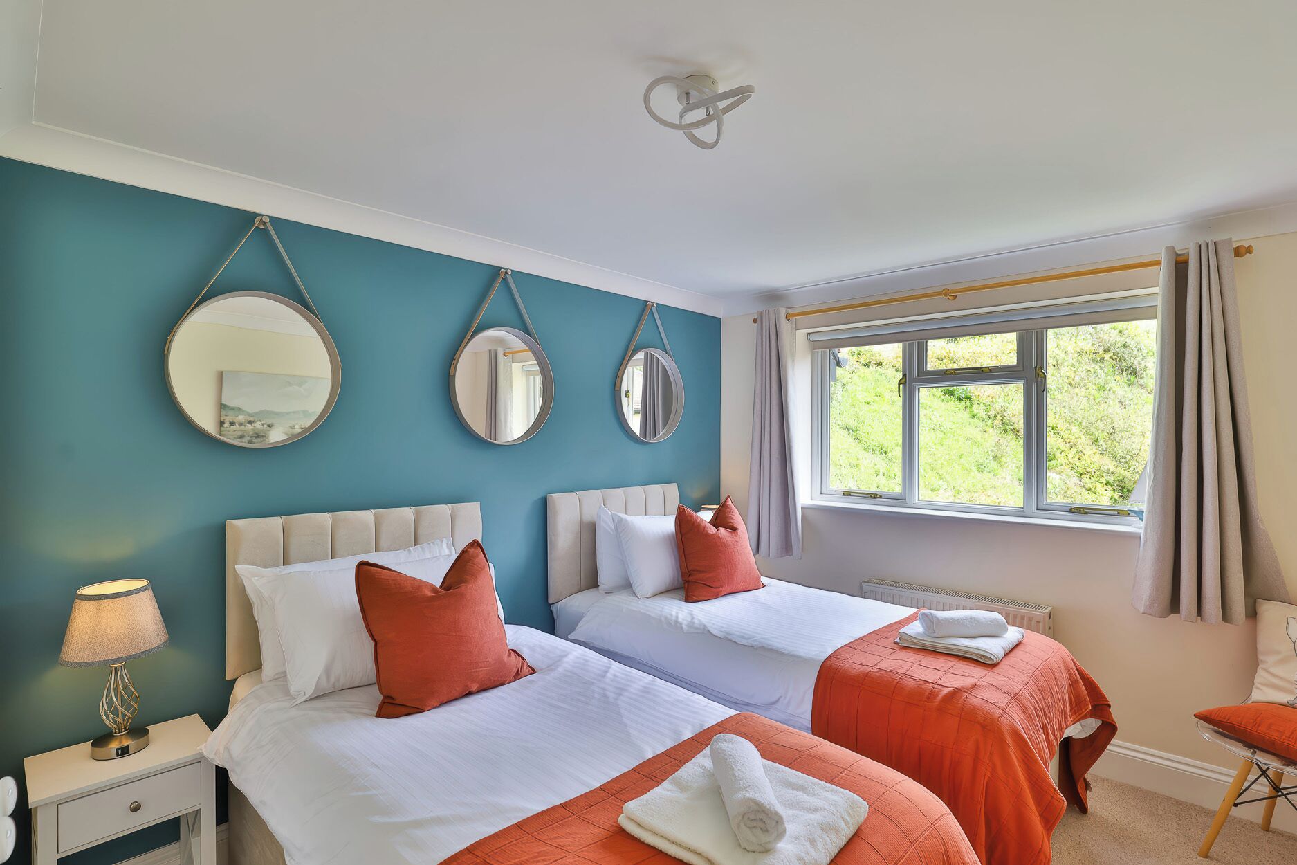 2 bedrooms, WiFi (free), individually decorated, individually furnished
