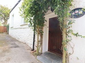 Cottage | Exterior detail