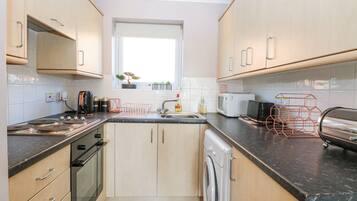 Dụng cụ nấu nướng/bát dĩa/dao nĩa