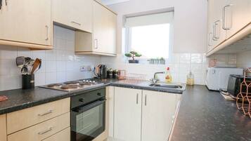 Dụng cụ nấu nướng/bát dĩa/dao nĩa