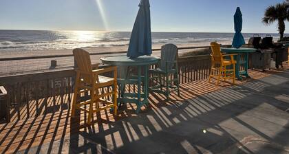 Front Beach Retreat D2 | Snowbird-friendly condo with Gulf view, balcony, & W/D