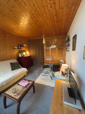 Living area - Apartment Megève (Megève)
