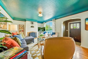 TV connectée, cheminée