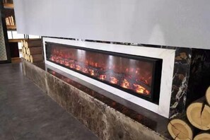 Lobby lounge - James Joyce Coffetel (Beijing Yizhuang East Rongjing Street Metro Station) (Beijing)