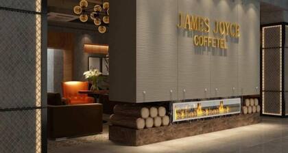 James Joyce Coffetel (Beijing Yizhuang East Rongjing Street Metro Station)
