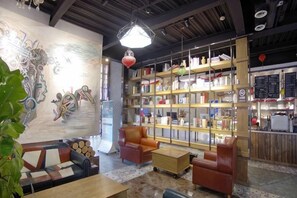 Unclassified image, 3 of 35, button - James Joyce Coffetel (Beijing Yizhuang East Rongjing Street Metro Station) (Beijing)