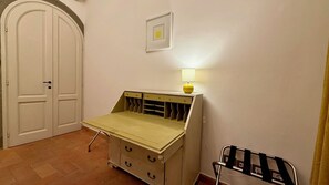 Interior - Residenza Pinzochere (Firenze)