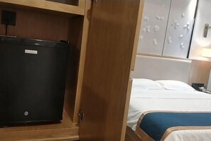 Imagen sin descripción, 2 de 27, botón
