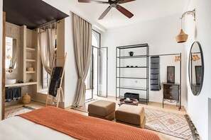 6 bedrooms, iron/ironing board, WiFi, bed sheets - Luxurious 6-bedroom private riad with pool and AC in Marrakesh - Aubiane 88 (Marrakech)