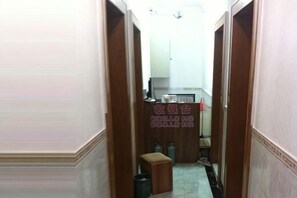 Lobby - Jincheng Hostel (Shanghai)