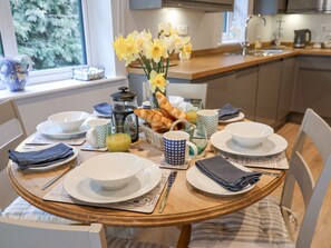 Dining - Bradley's Barn (Colchester)