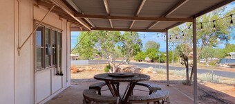 9 Carr Way - Pet Friendly with Wifi