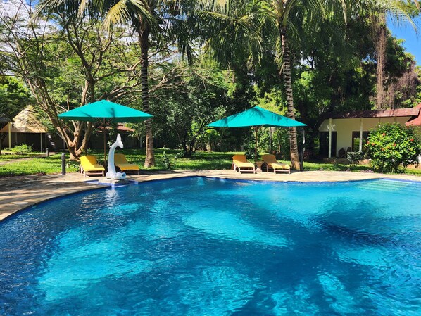 Alberca al aire libre 