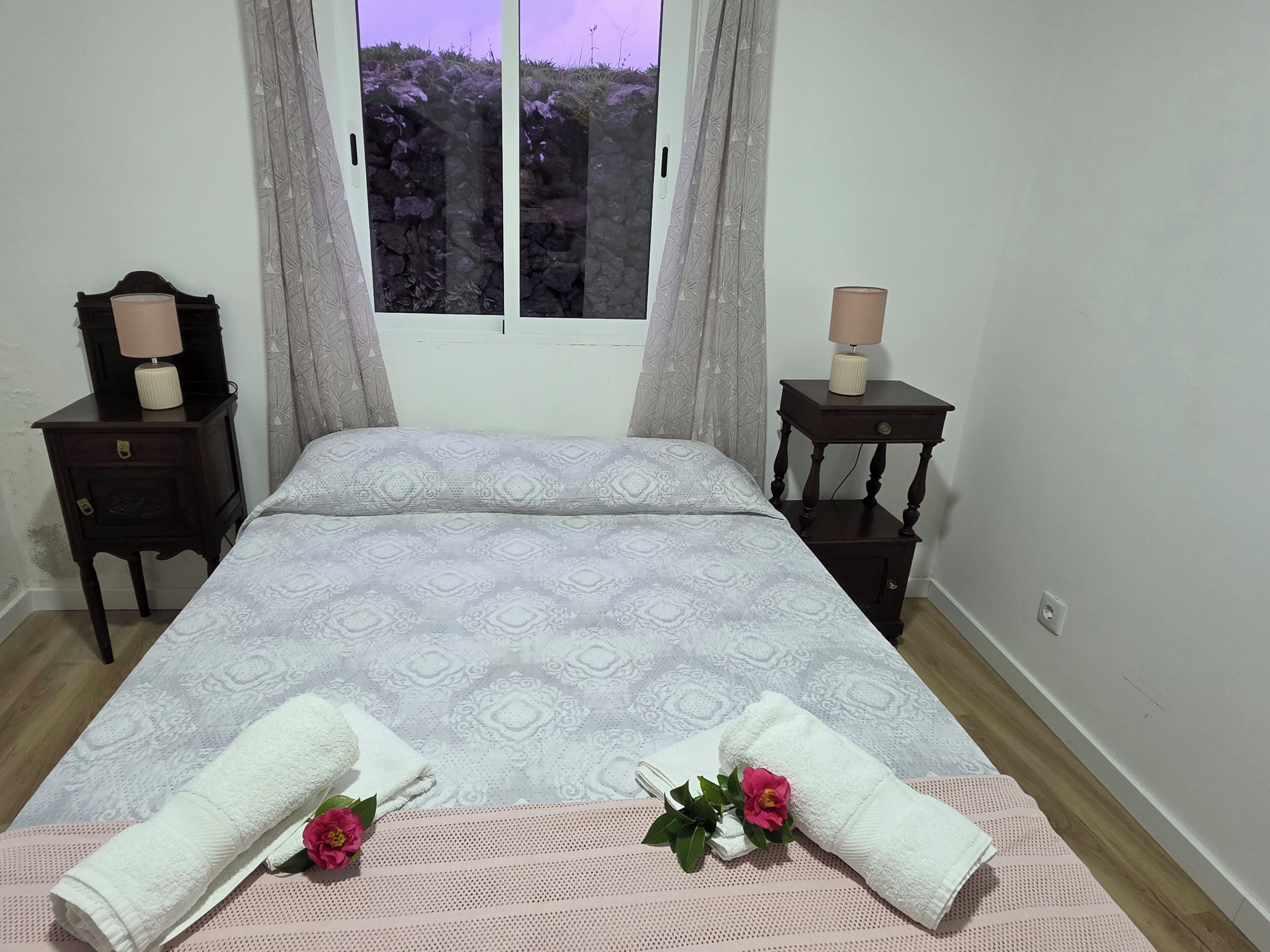 2 bedrooms, iron/ironing board, travel cot, WiFi