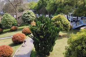 Jardines del alojamiento