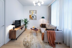 Căn hộ Cao cấp, 1 giường cỡ queen và sofa giường, bếp | Khu phòng khách